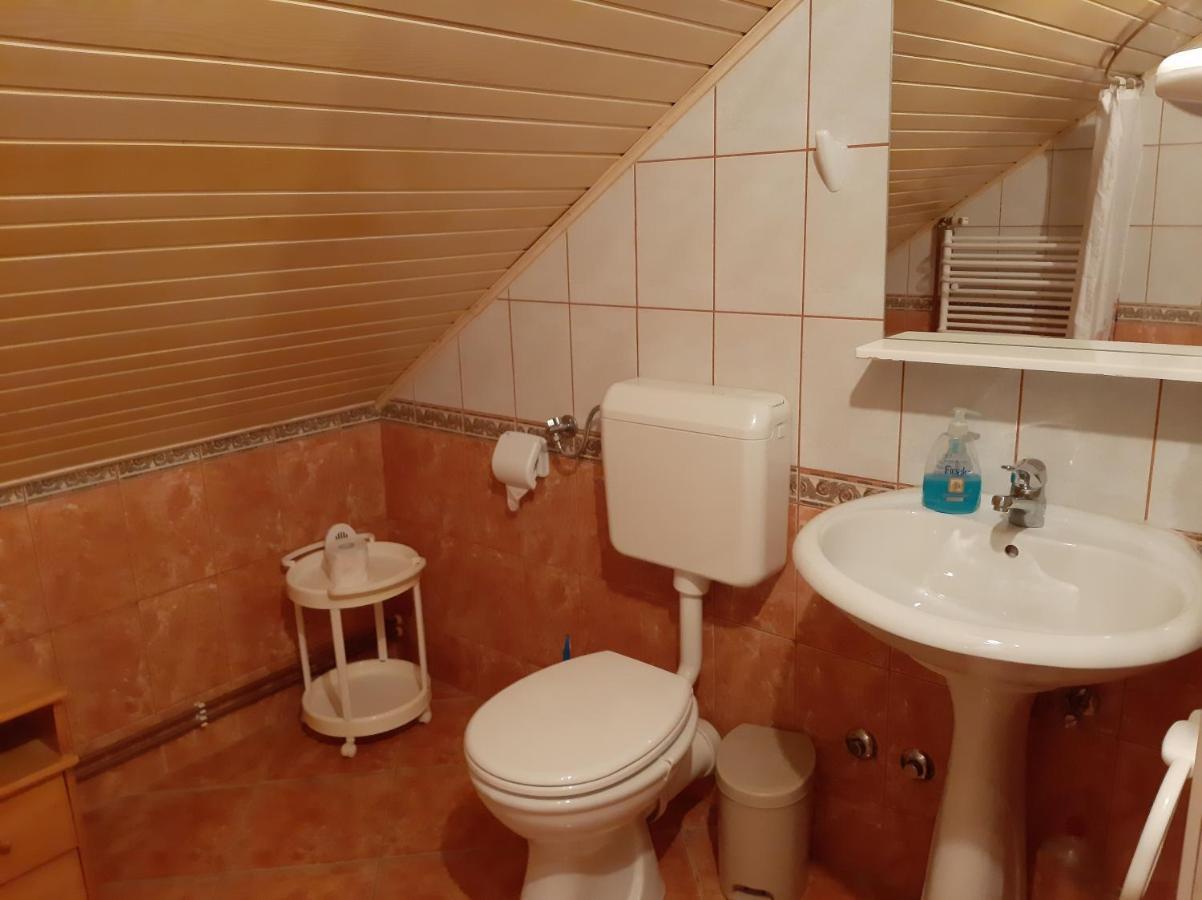 Apartments Gale Делнице Экстерьер фото